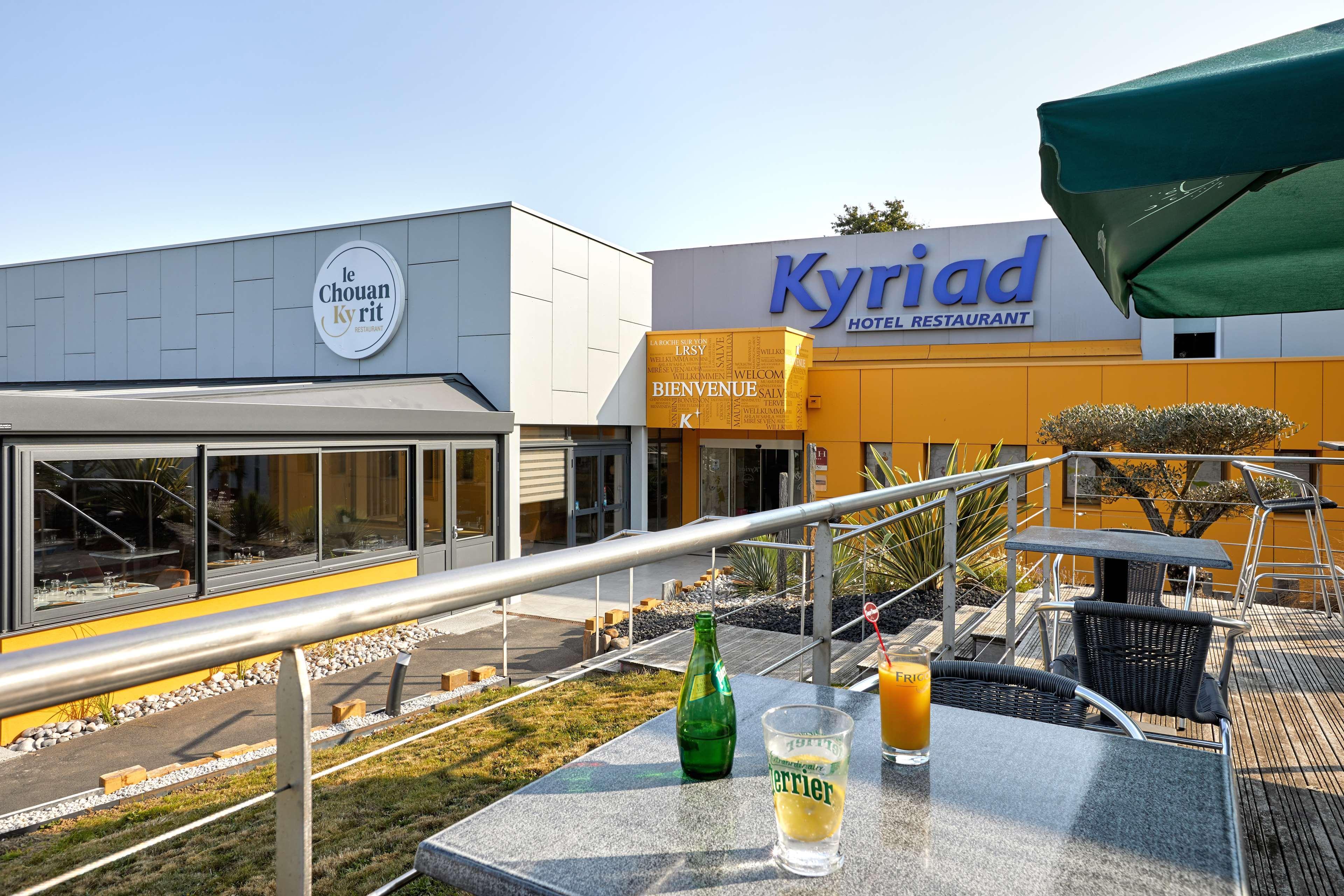 Kyriad La Roche Sur Yon Esterno foto