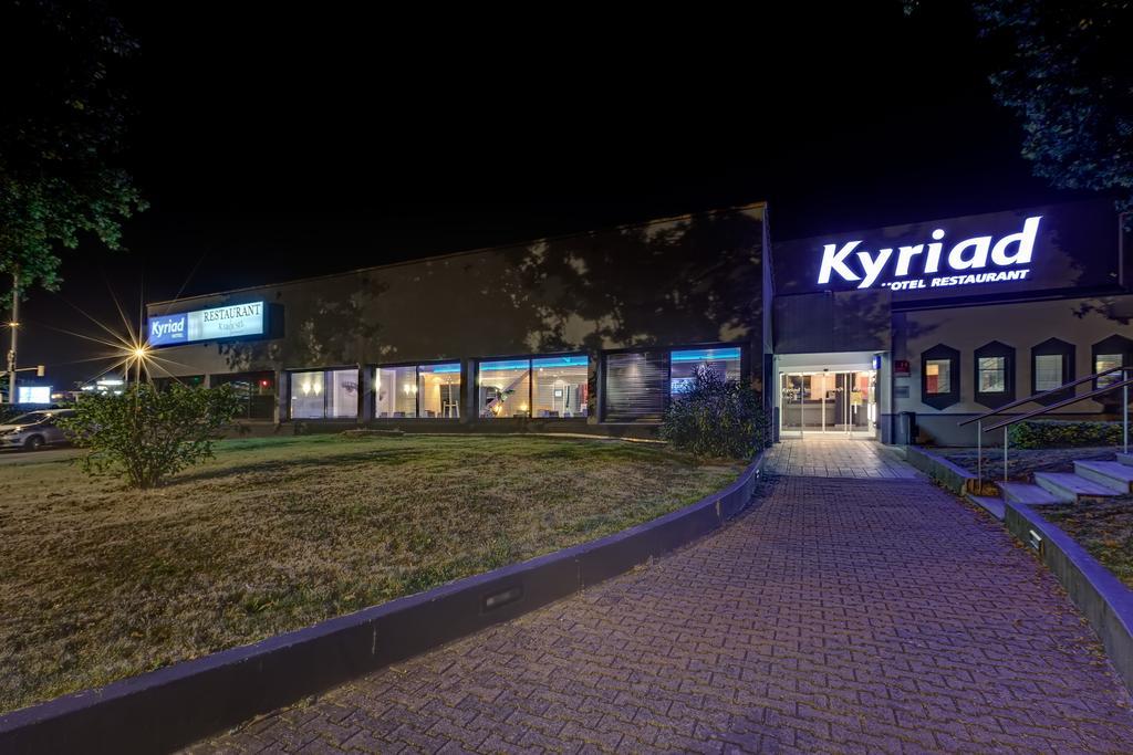 Kyriad La Roche Sur Yon Esterno foto